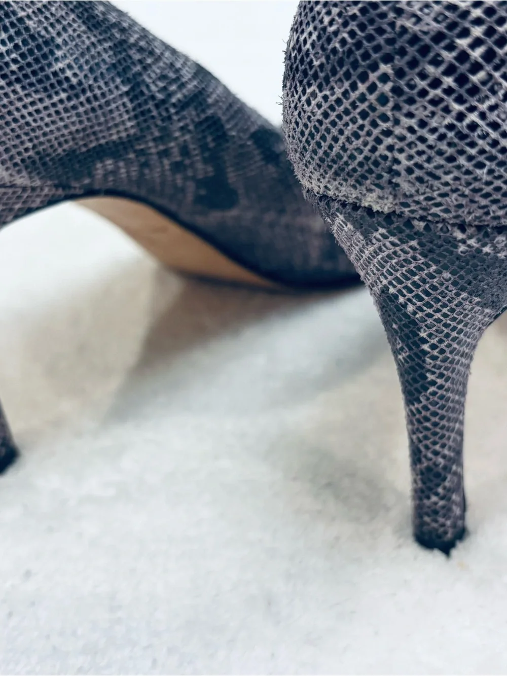 Almost Brand New Leather Heels By Ann Taylor - Size 7 M - heel 4 inches - Box 15